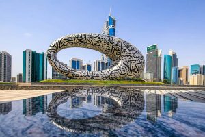 Музей будущего (Museum of the Future) в Дубае открывает двери для посетителей в 2024 году