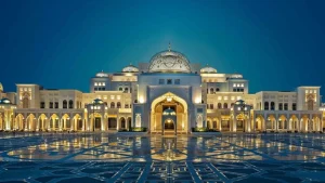 Билеты на посещение дворца Qasr Al Watan (Каср Аль Ватан) в Абу Даби в 2024 году.