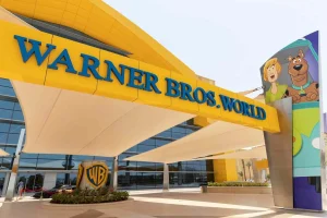 Парк развлечений Warner Bros. World Abu Dhabi в 2024 году.